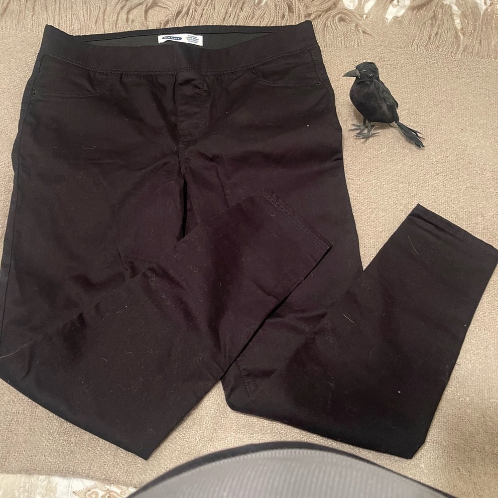 Old Navy black rockstar jeans 16 regular